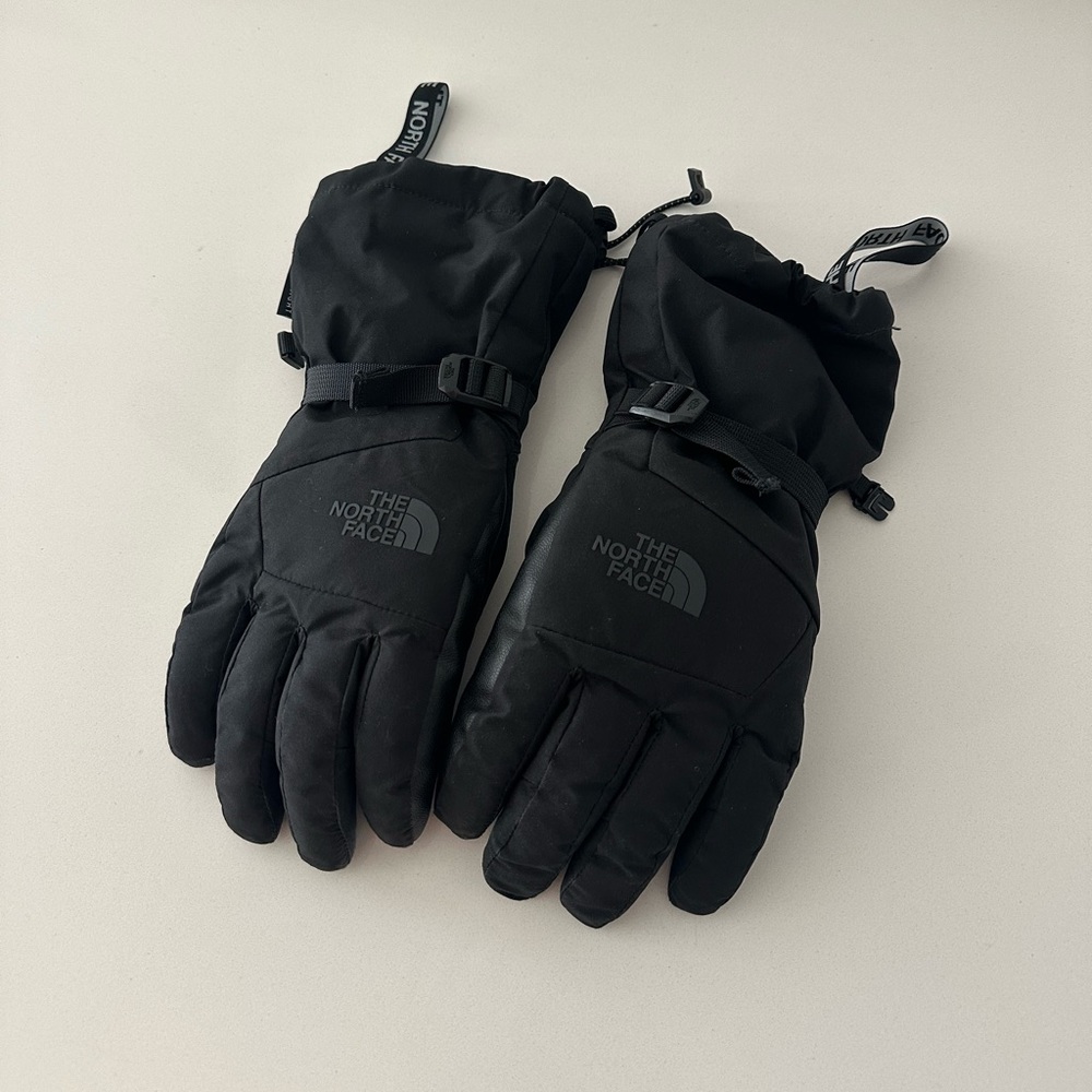 The North Face Gloves
